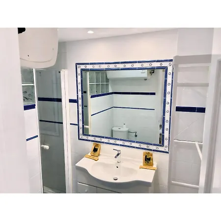 Helios Ii - Free Parking - By Lcdsol