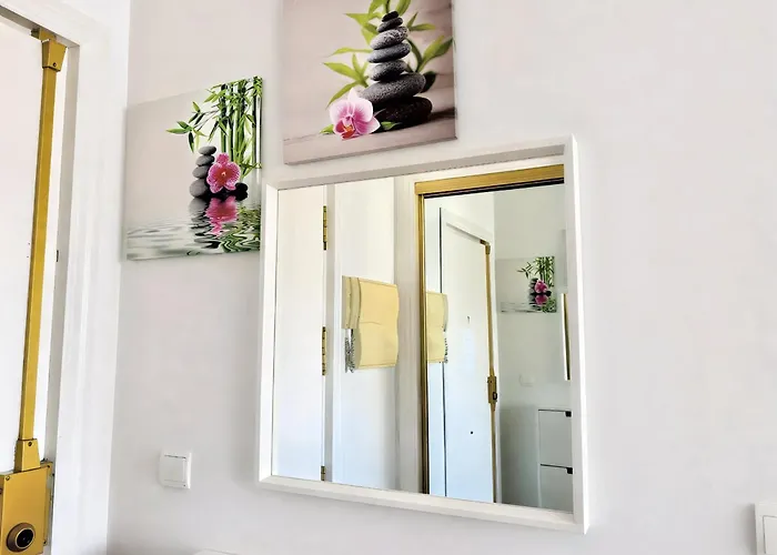 Helios Ii - Free Parking - By Lcdsol توريمولينوس