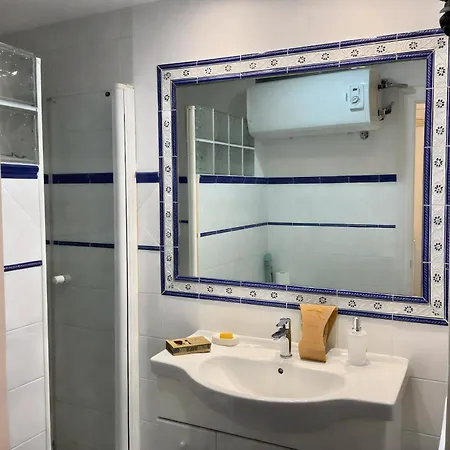 Helios Ii - Free Parking - By Lcdsol