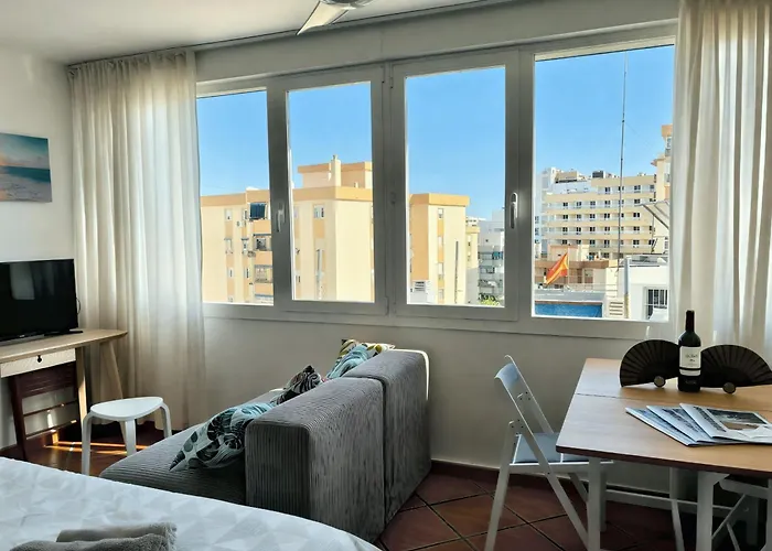 Apartment Helios Ii - Free Parking - By Lcdsol