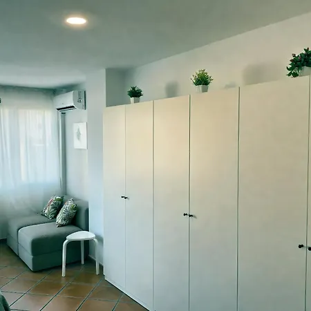 Helios Ii - Free Parking - By Lcdsol * Τορρεμολίνος